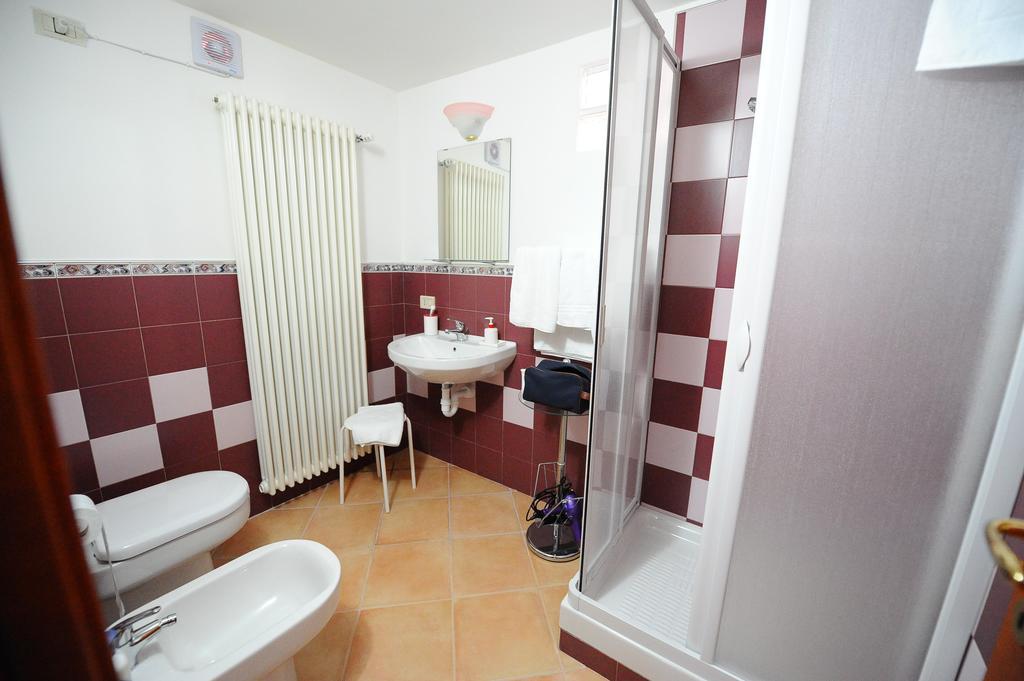 ماتيرا B&B Pizzo Cannicchio الغرفة الصورة